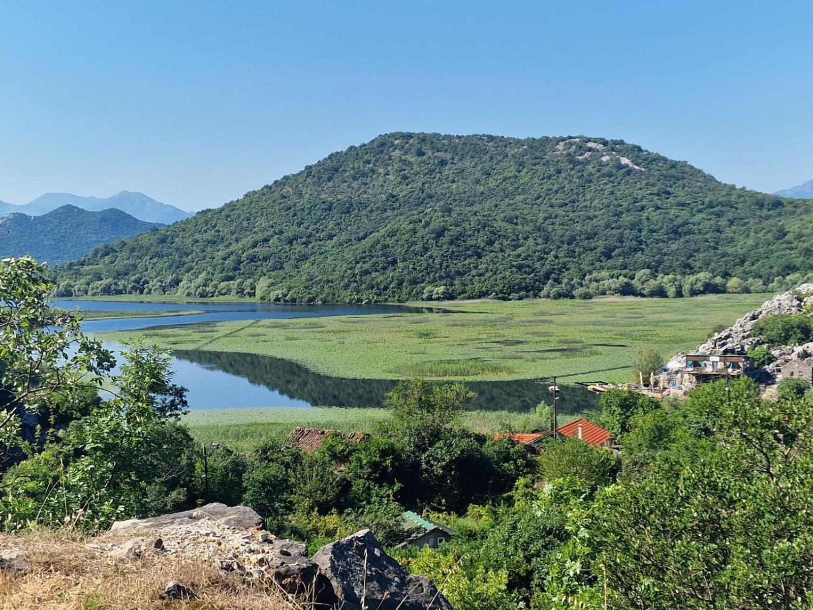 Lakeside Oasis Home Karuc מראה חיצוני תמונה